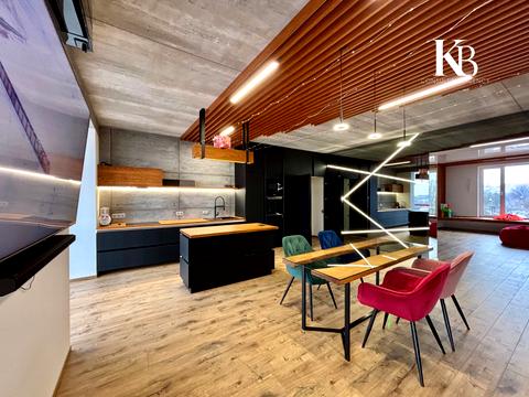 квартира за адресою Космічна вул., 9-А