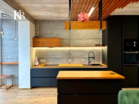 квартира за адресою Космічна вул., 9-А