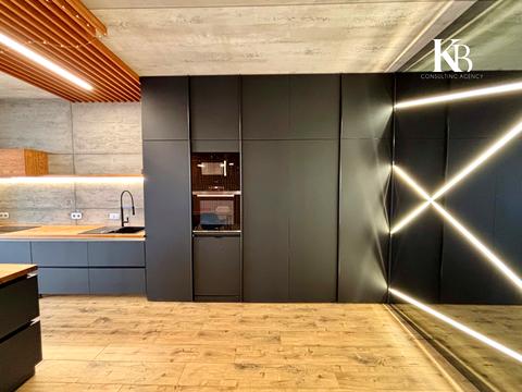 квартира за адресою Космічна вул., 9-А