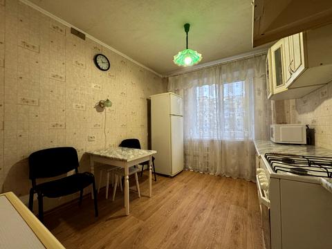 квартира за адресою Калинова вул., 61