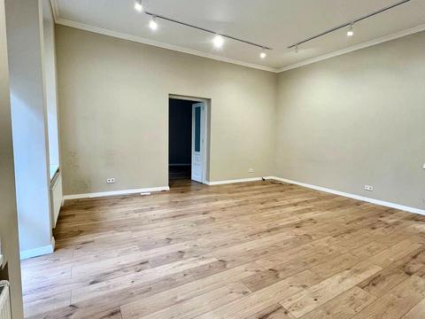 коммерческая по адресу Тараса Шевченко просп., 24