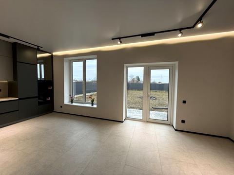 будинок за адресою Молодіжна вул., 30