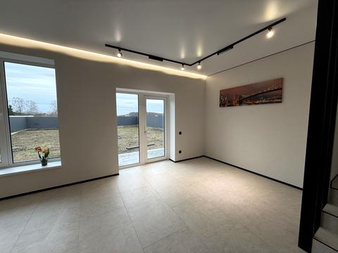 будинок за адресою Молодіжна вул., 30