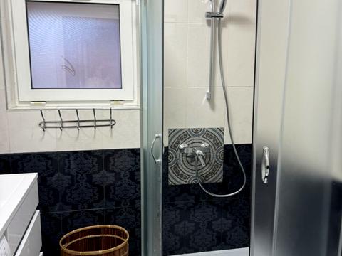 будинок за адресою Молодіжна вул., 25