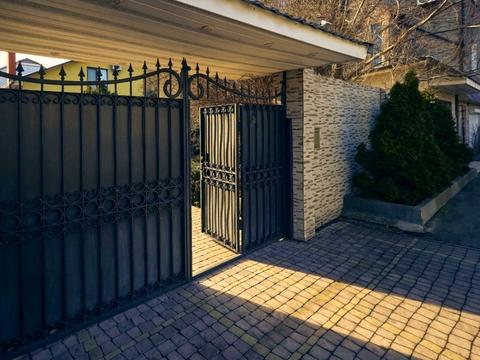 будинок за адресою Олександра Невського, 7