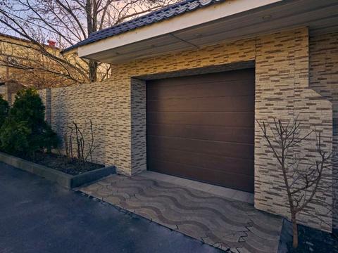 будинок за адресою Олександра Невського, 7