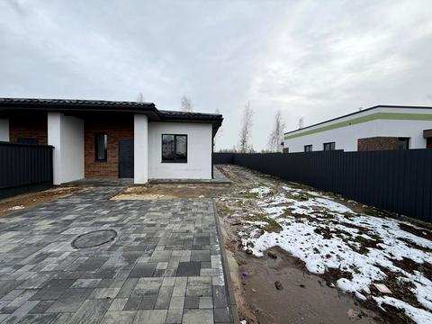 дом по адресу успішна, 21/2