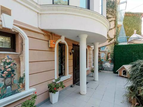 будинок за адресою Новоберегова вул.