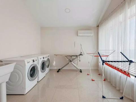 будинок за адресою Новоберегова вул.