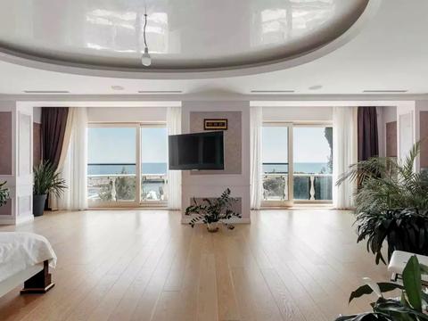 будинок за адресою Новоберегова вул.