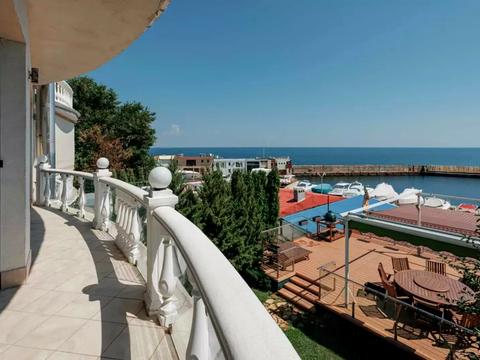 будинок за адресою Новоберегова вул.