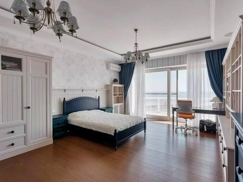 будинок за адресою Новоберегова вул.