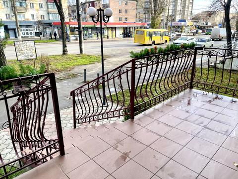 комерційна за адресою Київська вул., 51