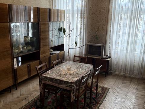 квартира по адресу Театральная пл., 3