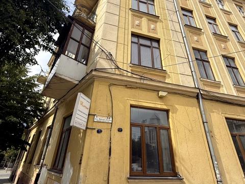 квартира по адресу Театральная пл., 3