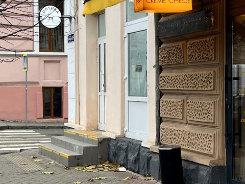 коммерческая по адресу Главная ул., 109