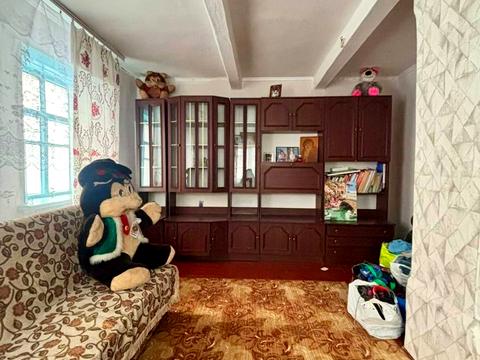 будинок за адресою Центрова