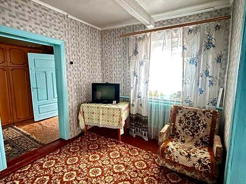 будинок за адресою Центрова