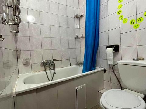 квартира за адресою Петра Григоренка просп. (Маршала Жукова), 17