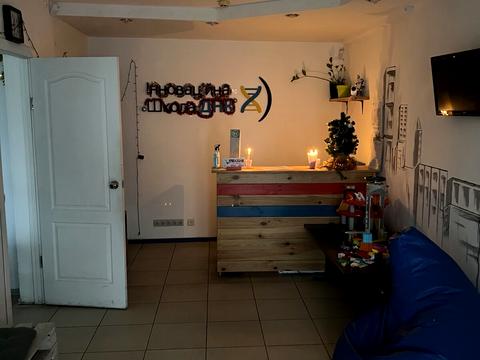 комерційна за адресою Дніпро, Героїв просп., 12