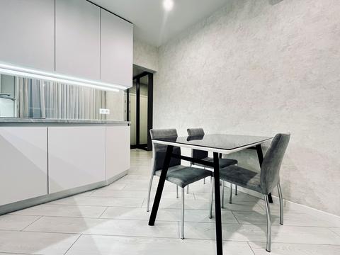 квартира по адресу Единства ул., 4