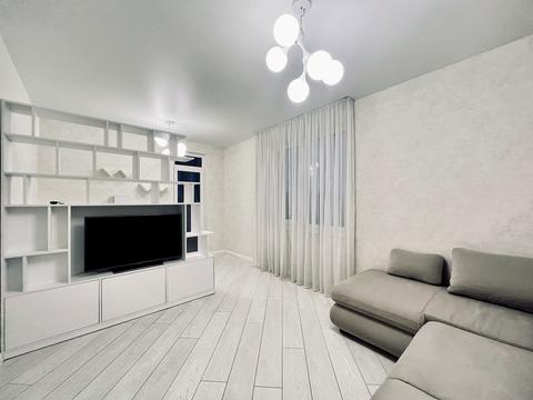 квартира по адресу Единства ул., 4