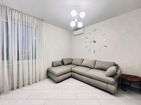 квартира по адресу Единства ул., 4