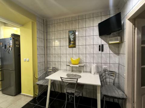 квартира за адресою Героїв Майдану вул. (Червоноармійська), 77