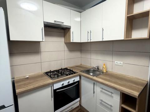 квартира за адресою Василя Сергієнка вул. (Задніпровська), 16-А