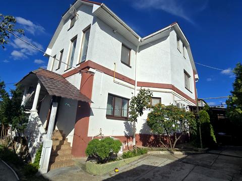 дом по адресу Каштановая ул., 27