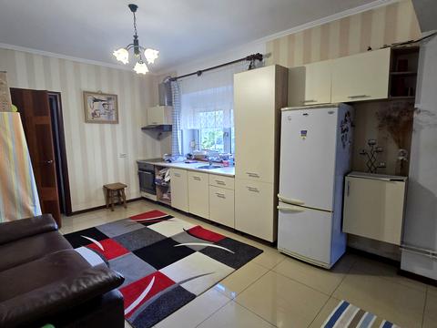 дом по адресу Каштановая ул., 27