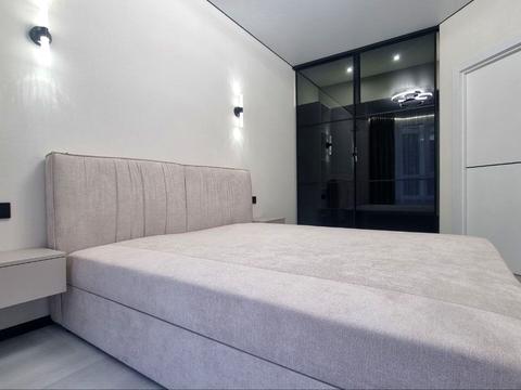 квартира за адресою Мартинова просп., (вул. Радісна, 4)