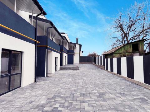 будинок за адресою Молодіжна вул.