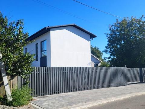 будинок за адресою Молодіжна вул.