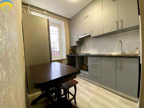 квартира за адресою Маловського вул., 9