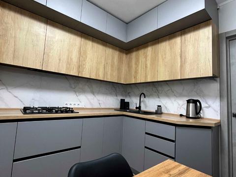 квартира за адресою Шевченка вул., 83а