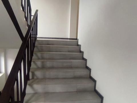 квартира за адресою Олександра Хіри вул., 6