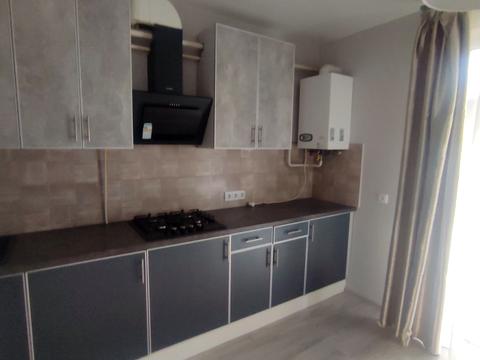 квартира за адресою Олександра Хіри вул., 6