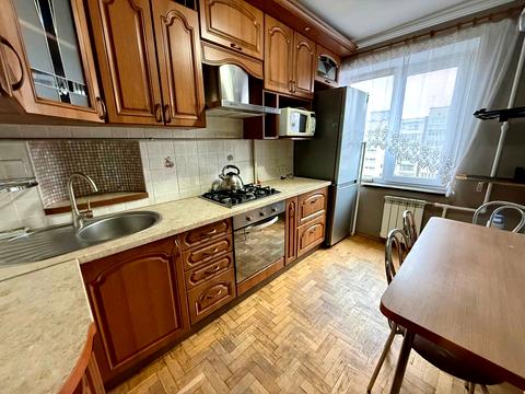 квартира за адресою Героїв просп., 9