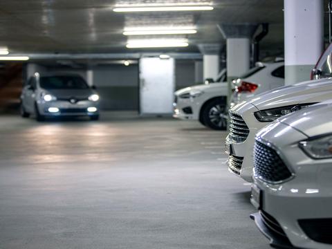 паркоместо по адресу Львовская боковая ул., (Будинок Л)