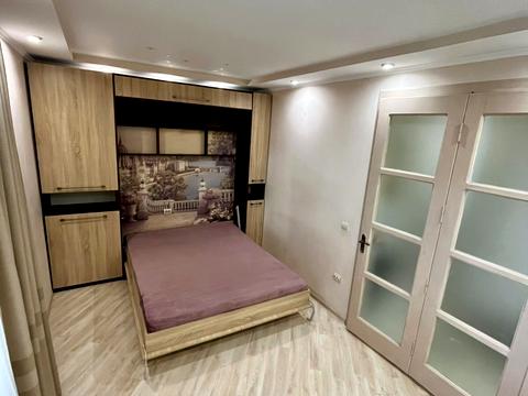 квартира за адресою Залізнична вул., 3