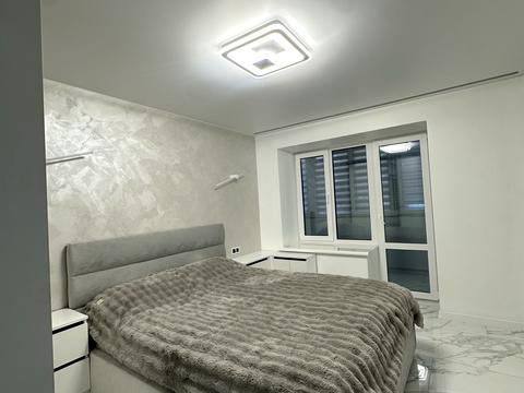 квартира за адресою Довженка вул., 24