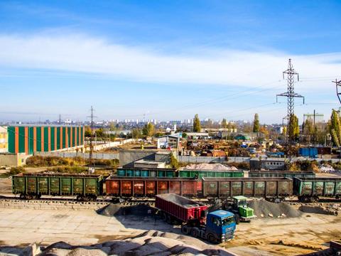 комерційна за адресою Локомотивна вул., 38