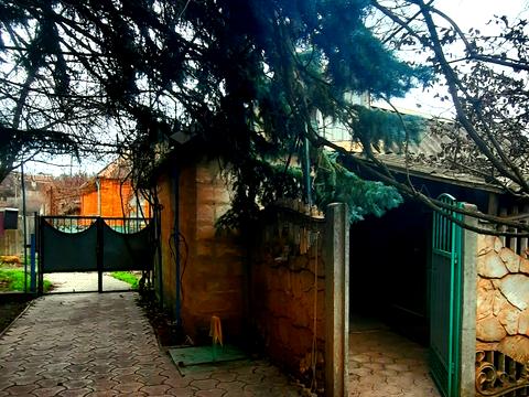 будинок за адресою Кривий Ріг, Дежньова вул., 12