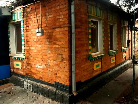 будинок за адресою Кривий Ріг, Дежньова вул., 12