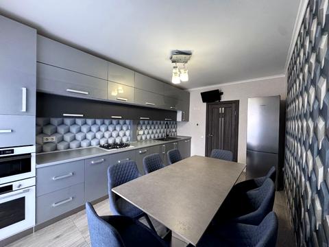 квартира за адресою Василя Стуса вул., 44