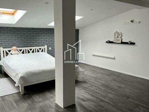 квартира за адресою Станіслава Людкевича вул., 4