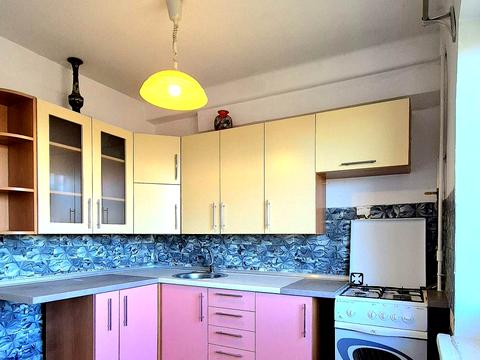 квартира за адресою Богатирська вул., 2