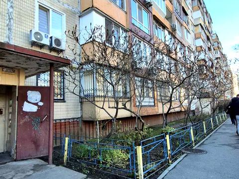 квартира за адресою Богатирська вул., 2