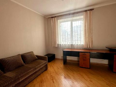 квартира за адресою Військова вул., 2